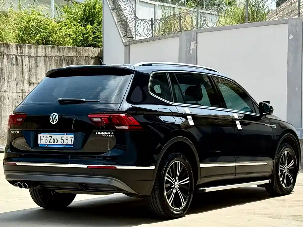 Volkswagen Tiguan L — миниатюра 5