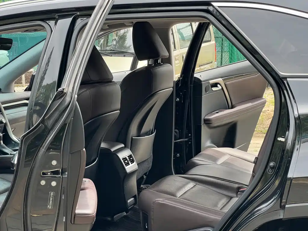 Lexus RX 2020 450hL Elegant 7 мест