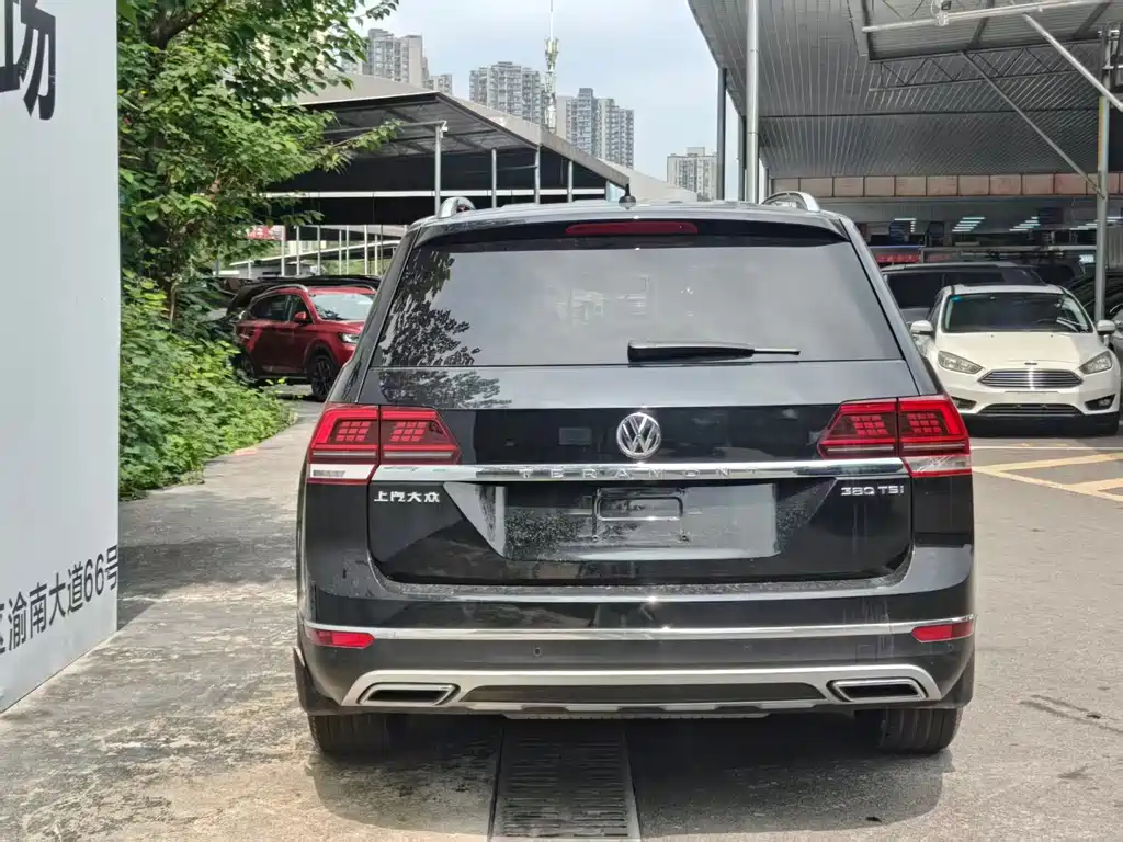 Volkswagen Teramont — миниатюра 4