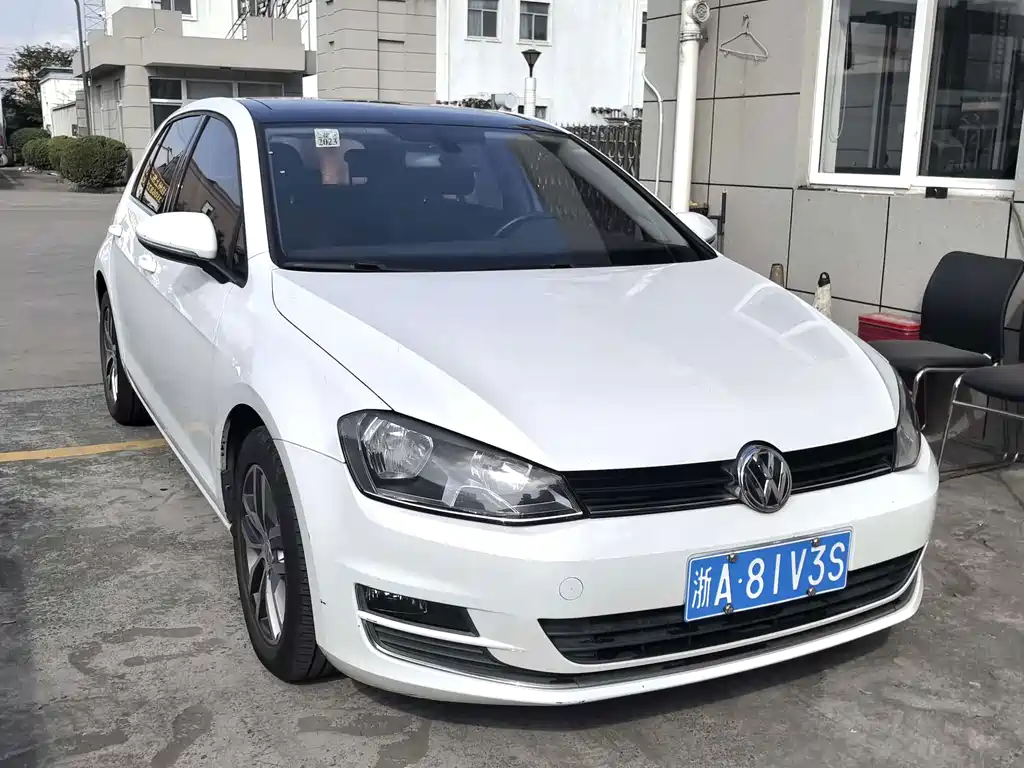 Volkswagen Golf — миниатюра 4
