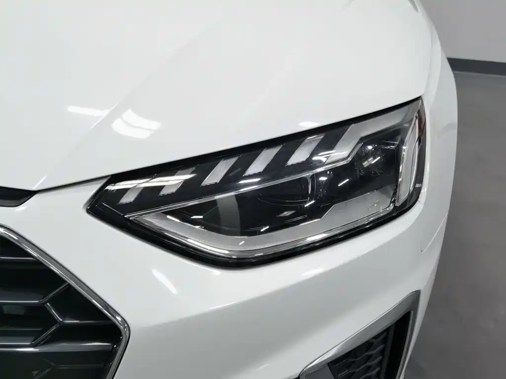 Audi A4L — миниатюра 7