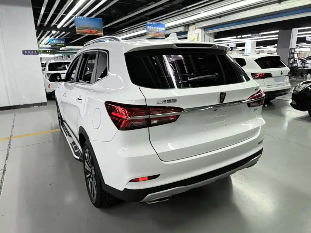 Roewe RX5 — миниатюра 5