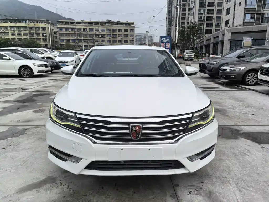 Roewe i6 Classic — миниатюра 5