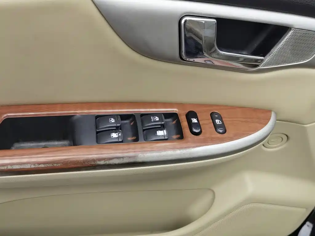 Buick Excelle — миниатюра 9