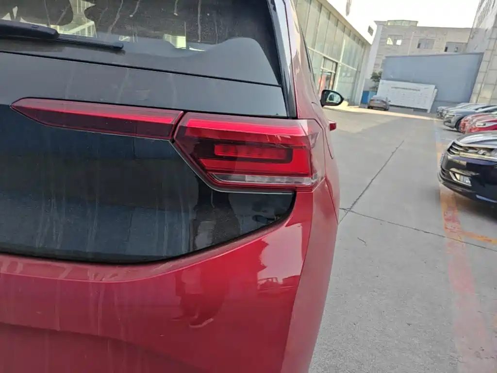 Volkswagen ID.3 — миниатюра 8