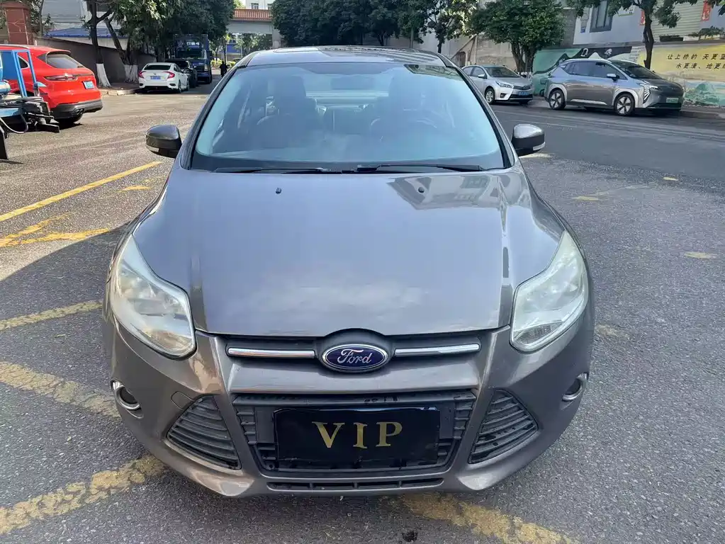 Ford Focus 2012 1.6L AT Comfort