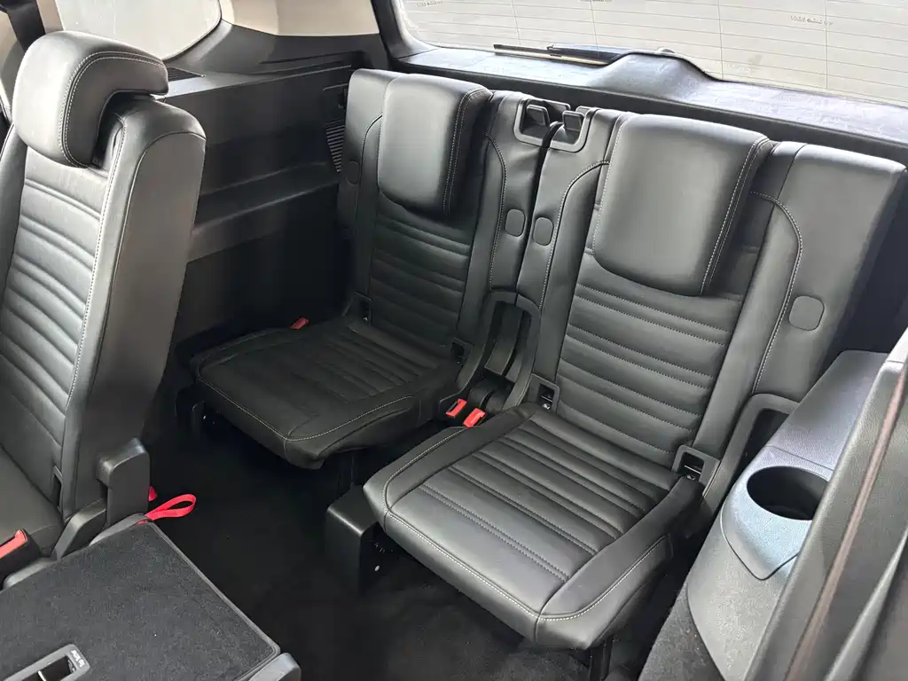 Volkswagen Touran — миниатюра 16