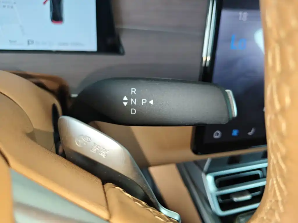 BYD Han L — миниатюра 14
