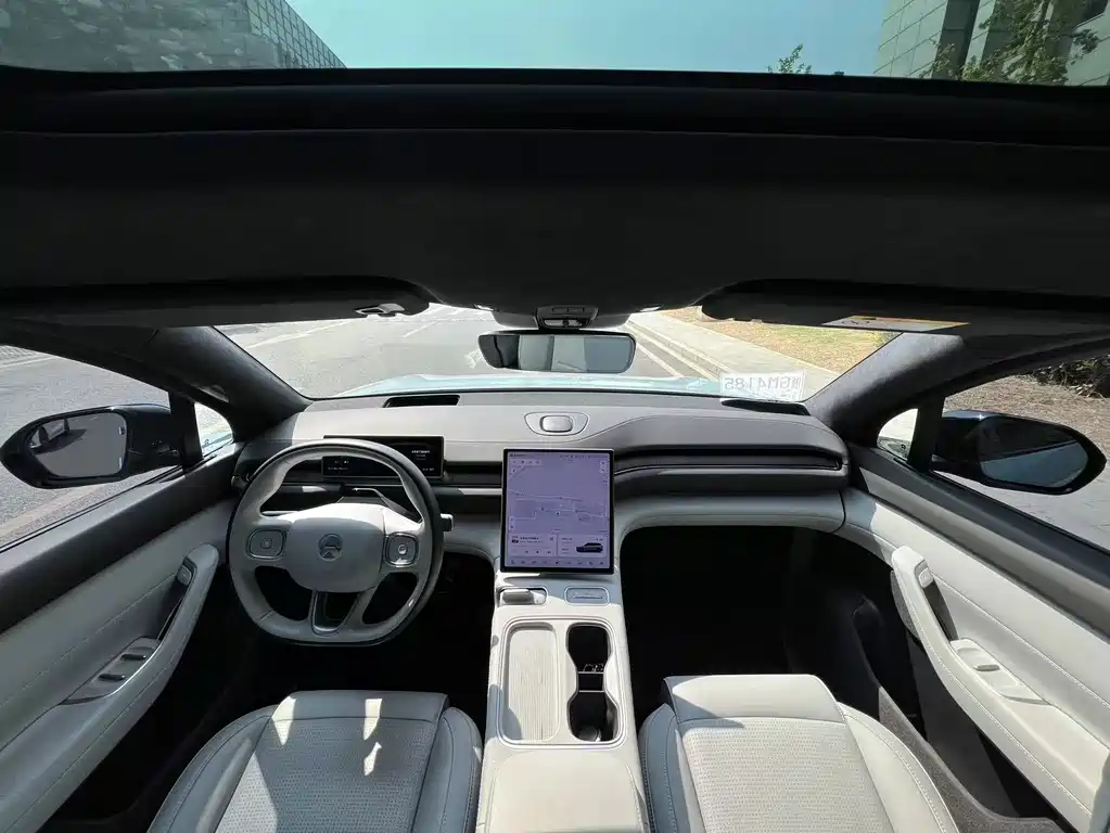 NIO ES6 — миниатюра 9