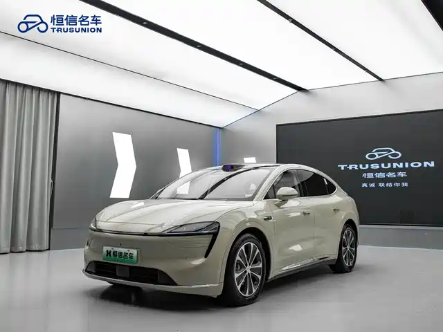 HONGMENG ZHIXING WISDOM WORLD R7 2025