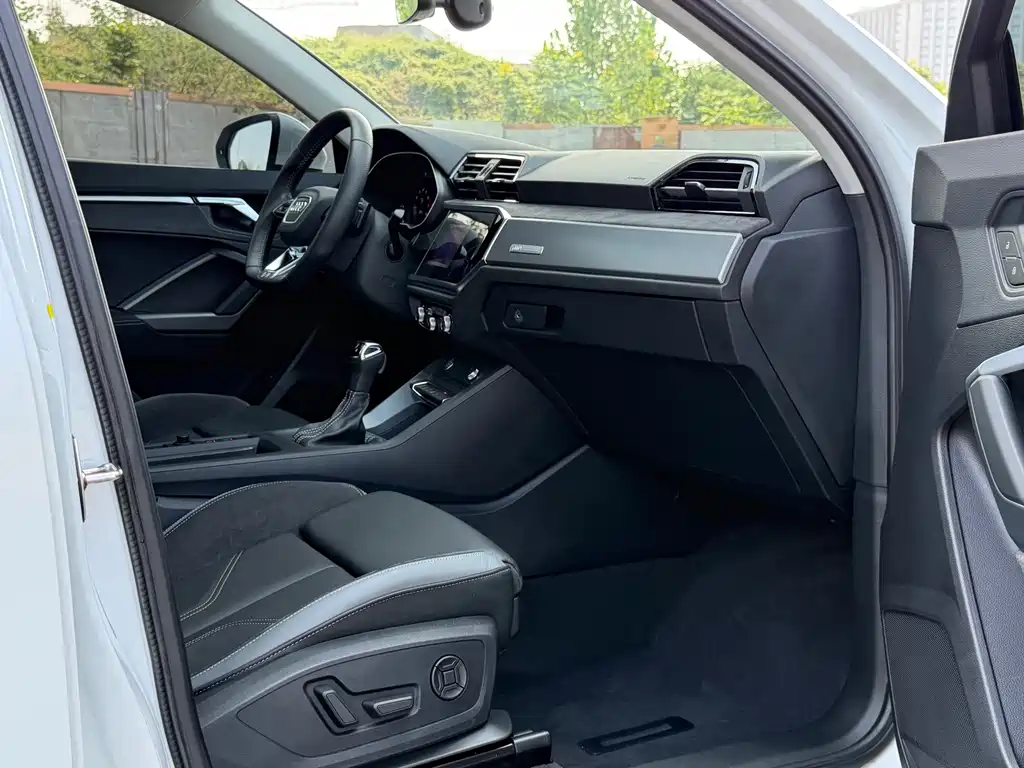 Audi Q3 Sportback — миниатюра 9