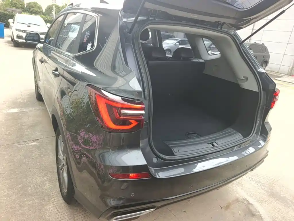 Roewe RX5 — миниатюра 5