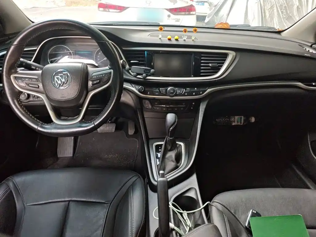 Buick Excelle — миниатюра 10