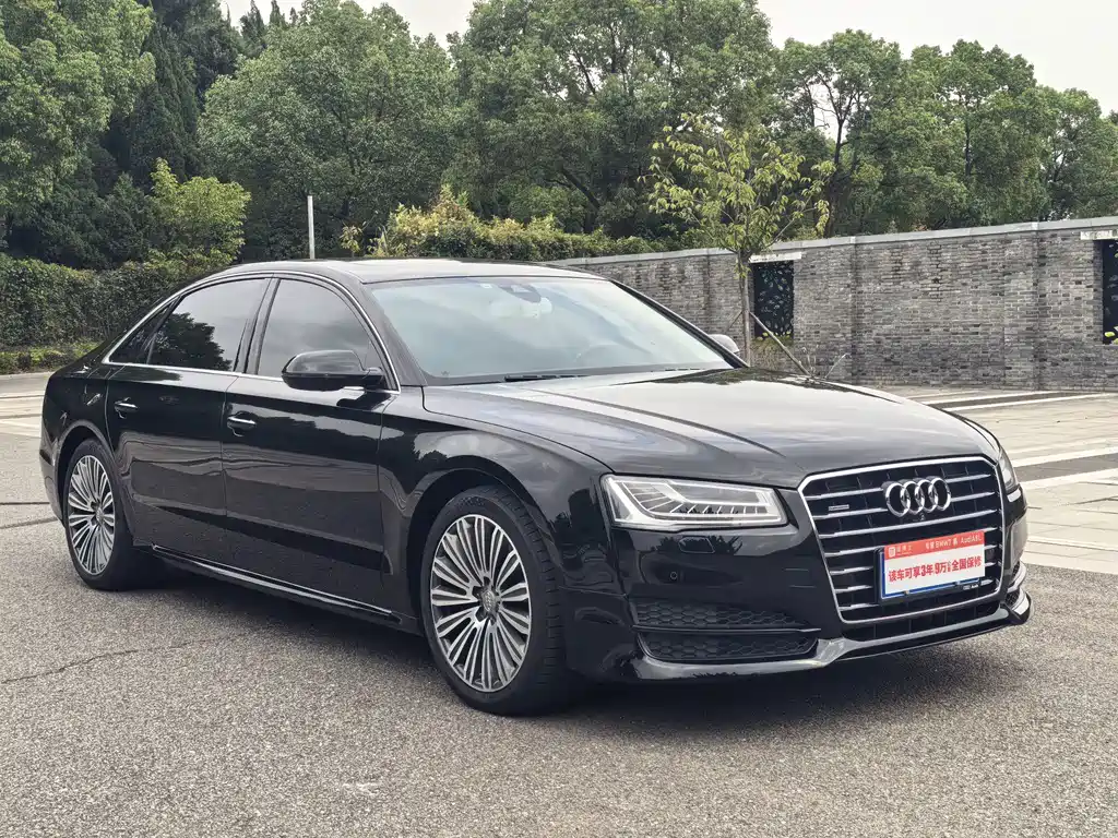 Audi A8 — миниатюра 3