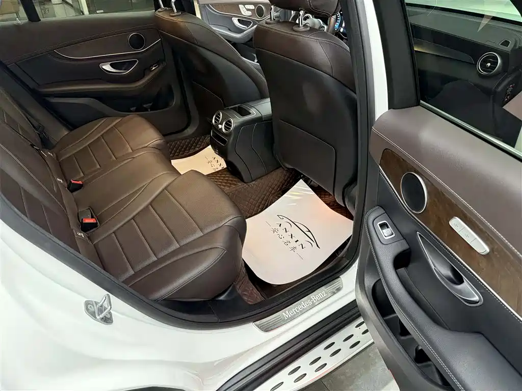 Mercedes-Benz GLC — миниатюра 11
