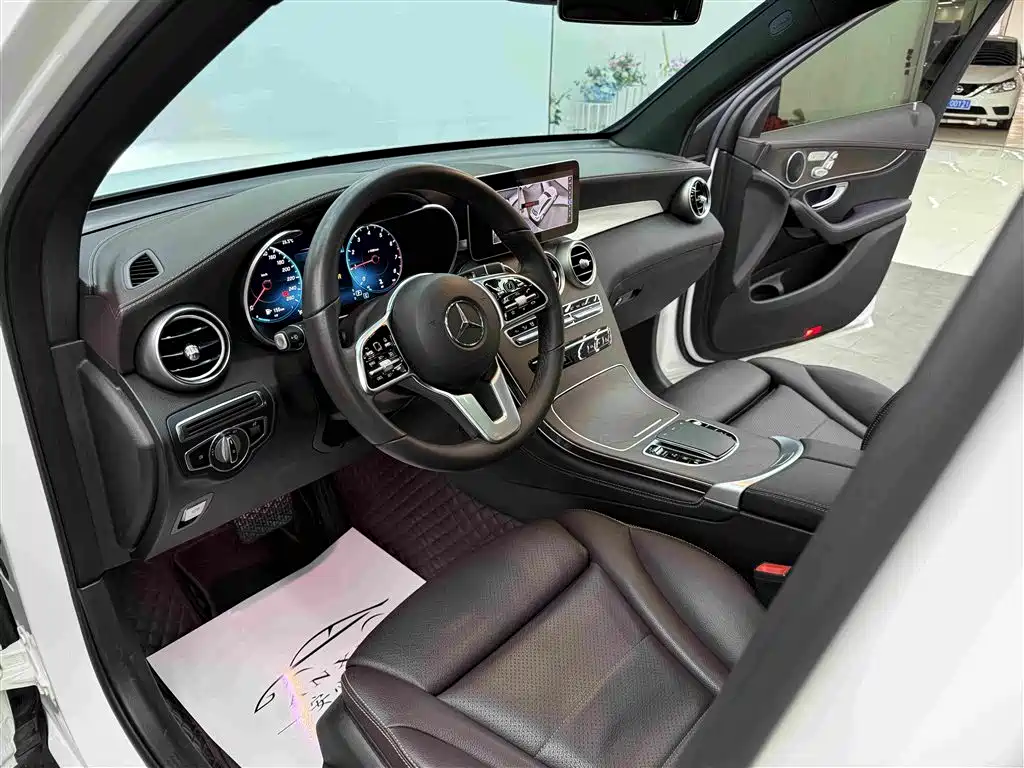Mercedes-Benz GLC — миниатюра 7