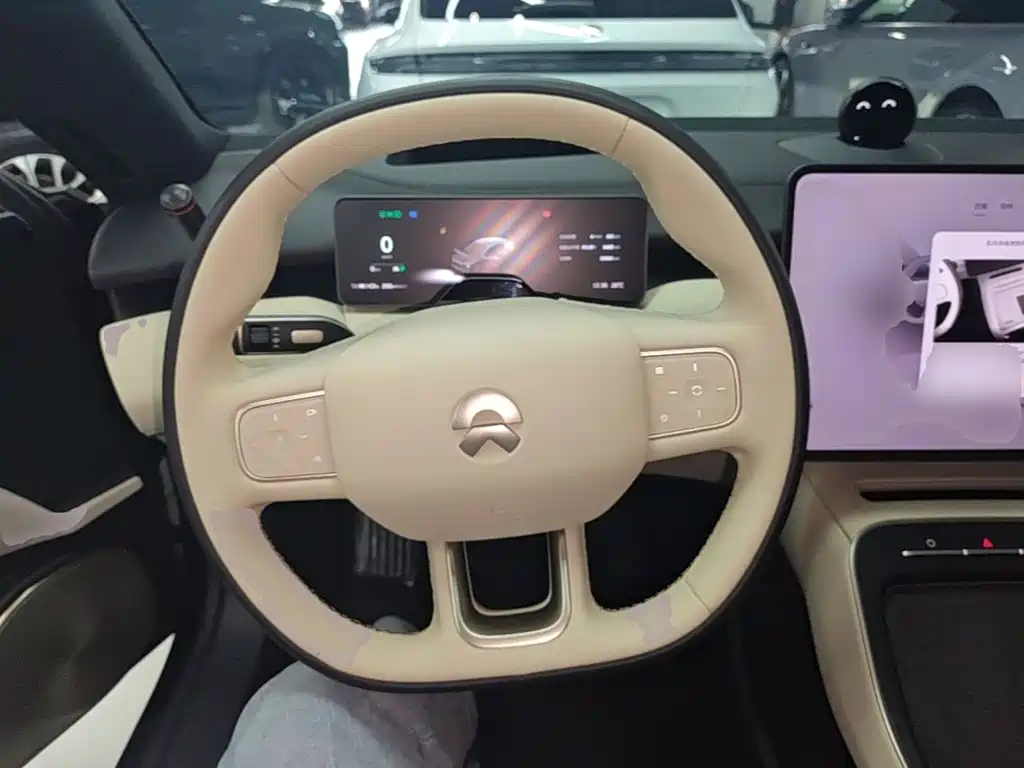 NIO ET5T — миниатюра 11
