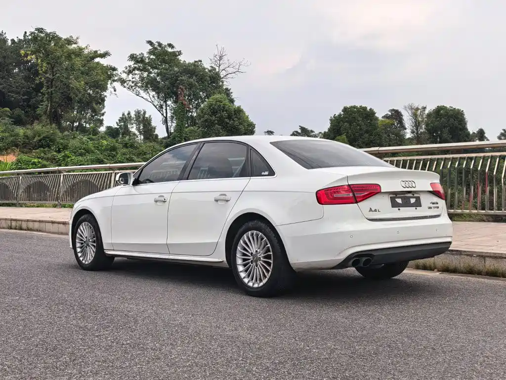 Audi A4L — миниатюра 3