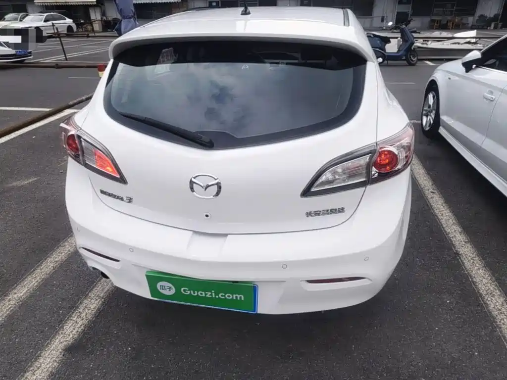 Mazda 3 Xingcheng — миниатюра 6