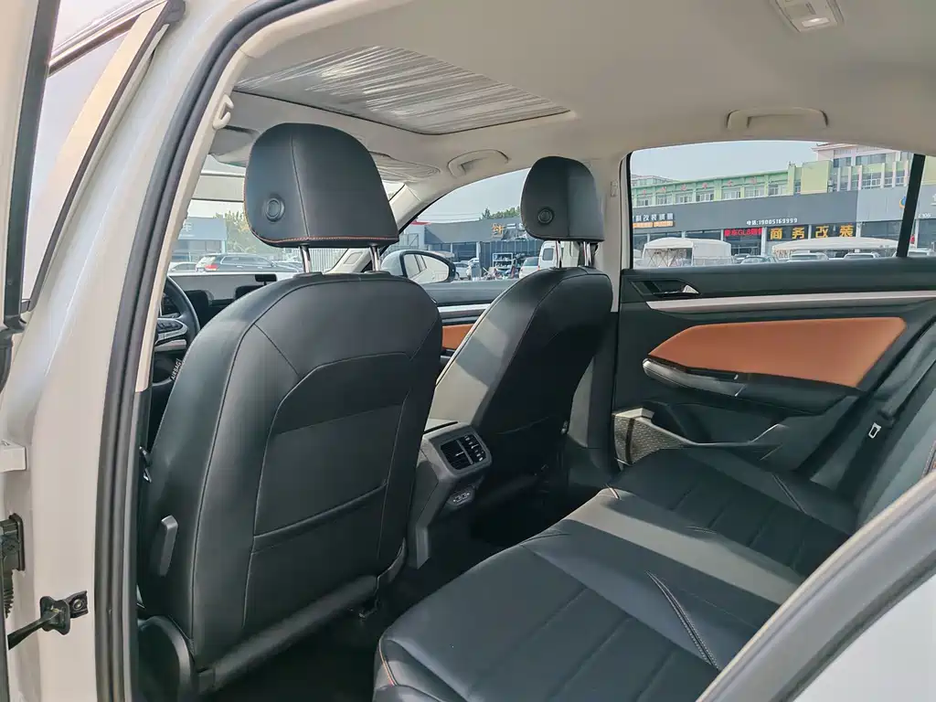 Volkswagen Bora — миниатюра 10