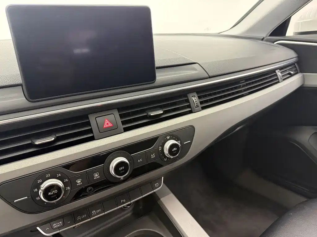 Audi A4L — миниатюра 9