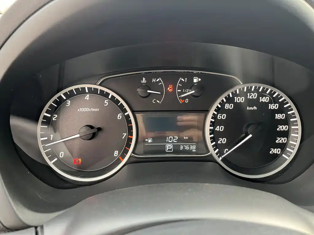 Nissan Sylphy — миниатюра 9