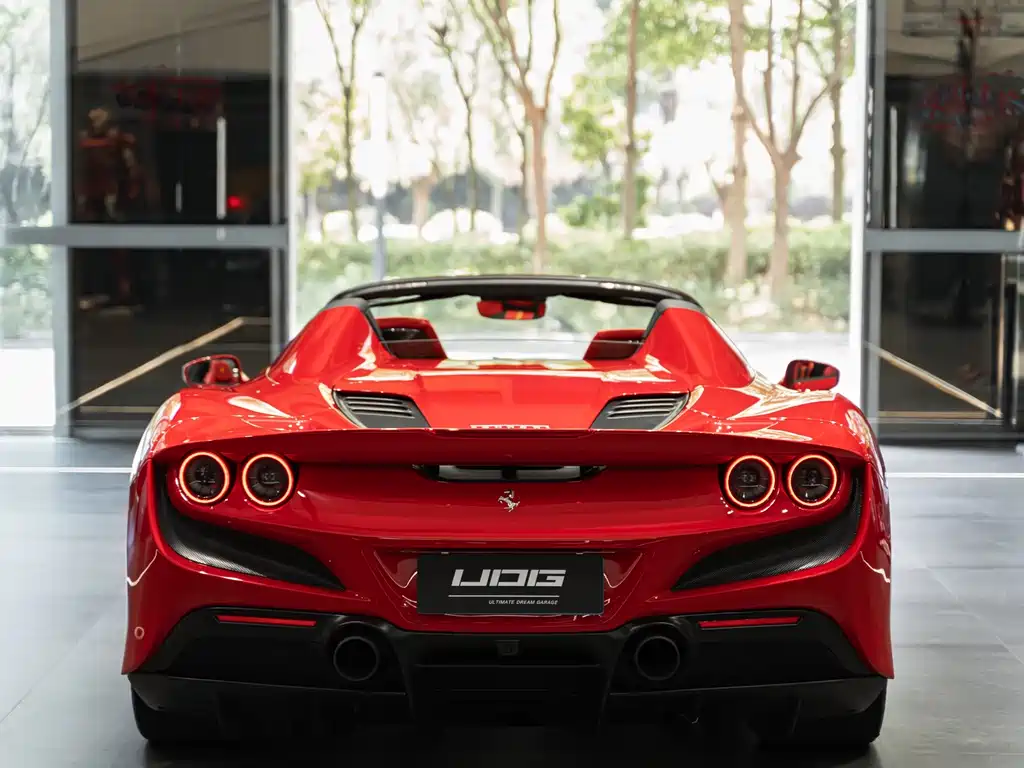 Ferrari F8 — миниатюра 12