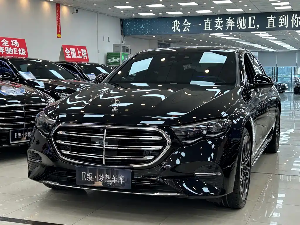 Mercedes-Benz E-Class — миниатюра 3