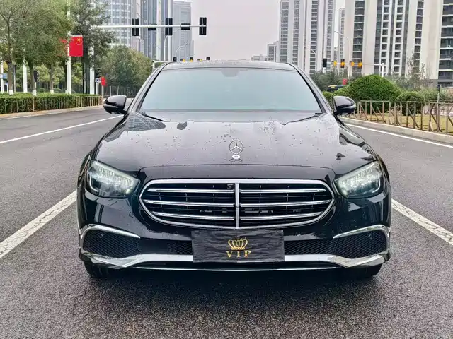 MERCEDES-BENZ E CLASS 2022