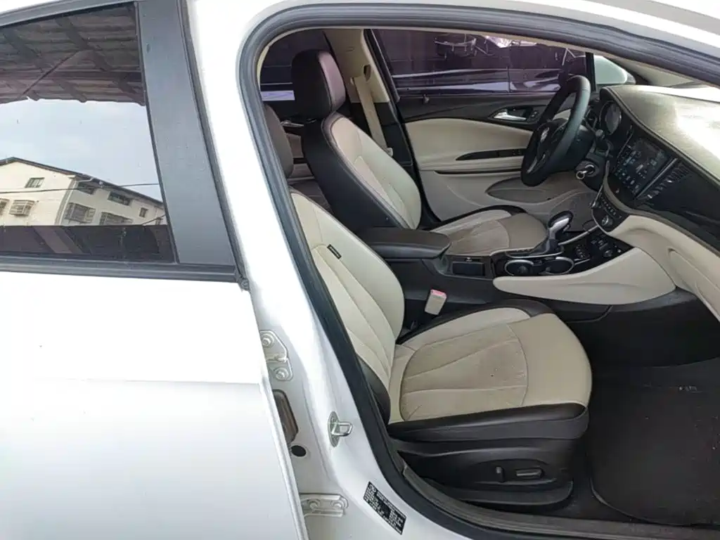 Buick Verano — миниатюра 25