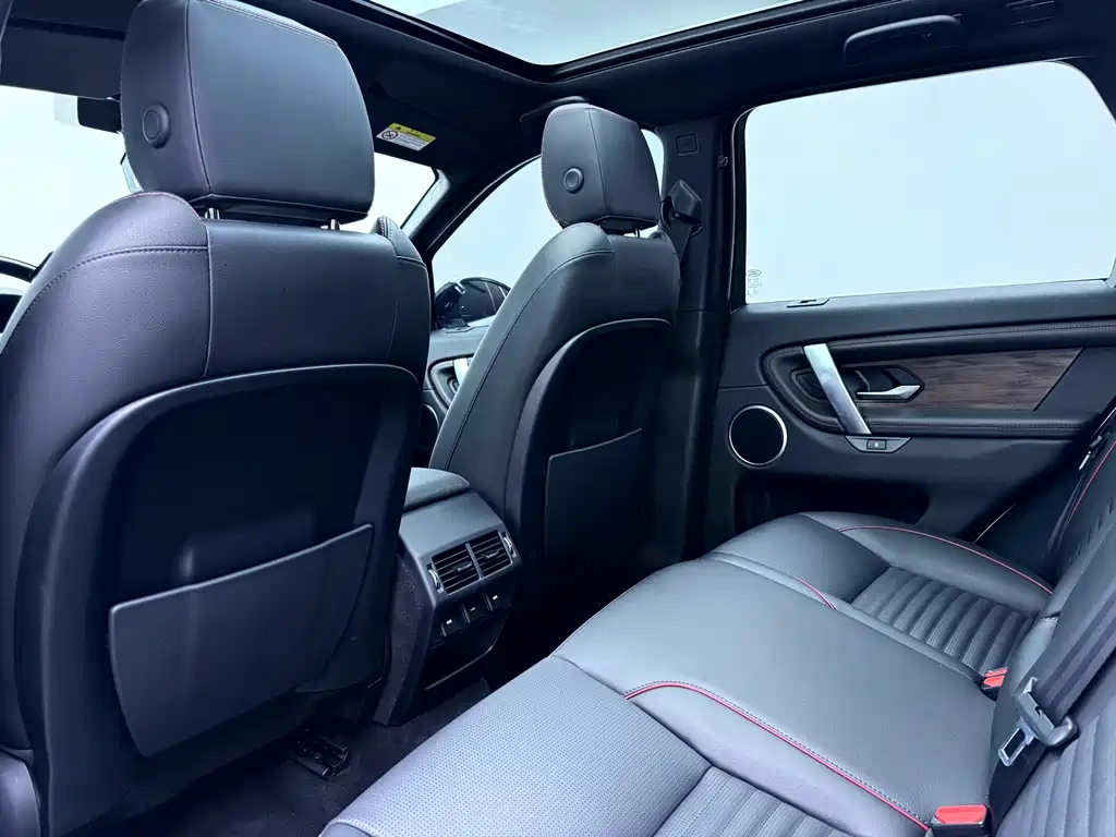 Land Rover Discovery Sport — миниатюра 17