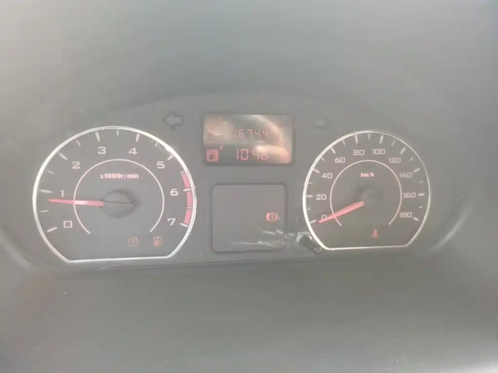 Wuling Rongguang — миниатюра 12