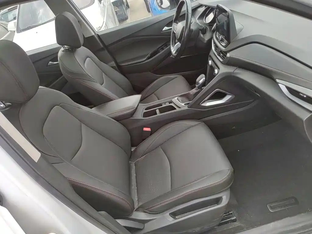 Chevrolet Volando — миниатюра 25