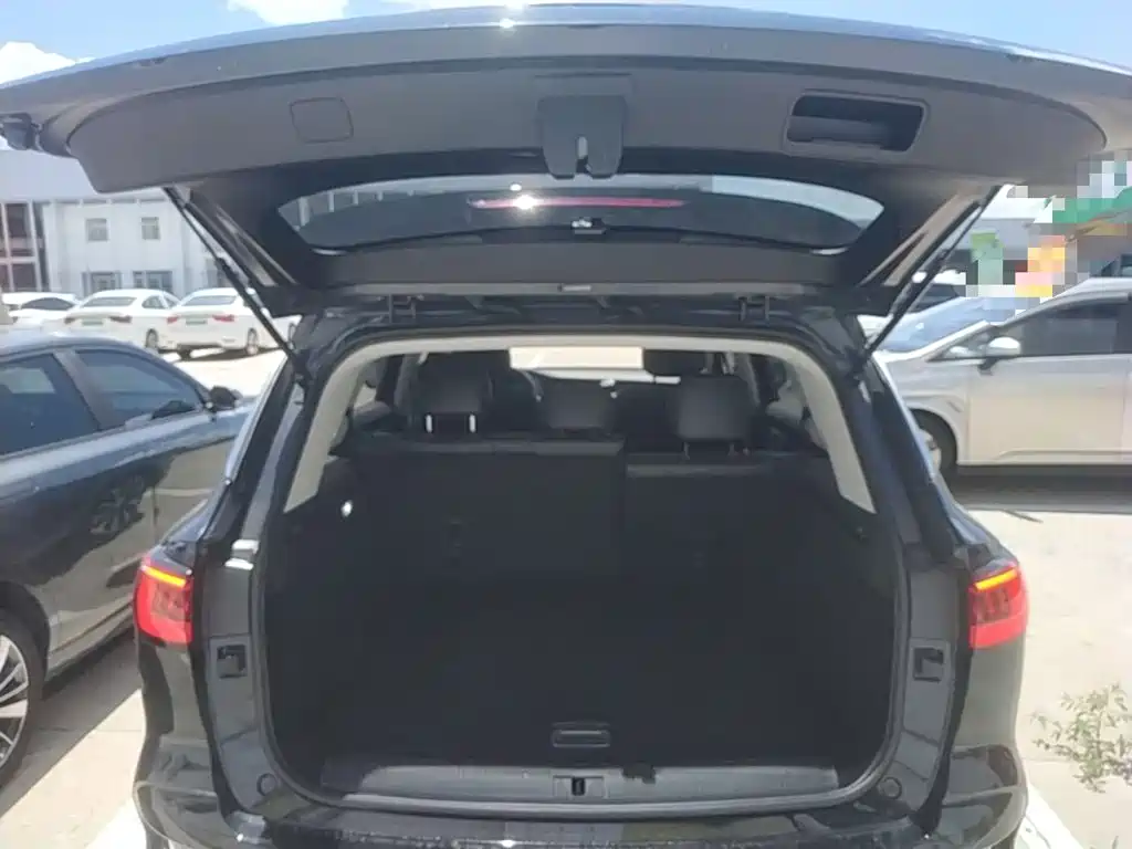 Roewe RX5 eMAX — миниатюра 19