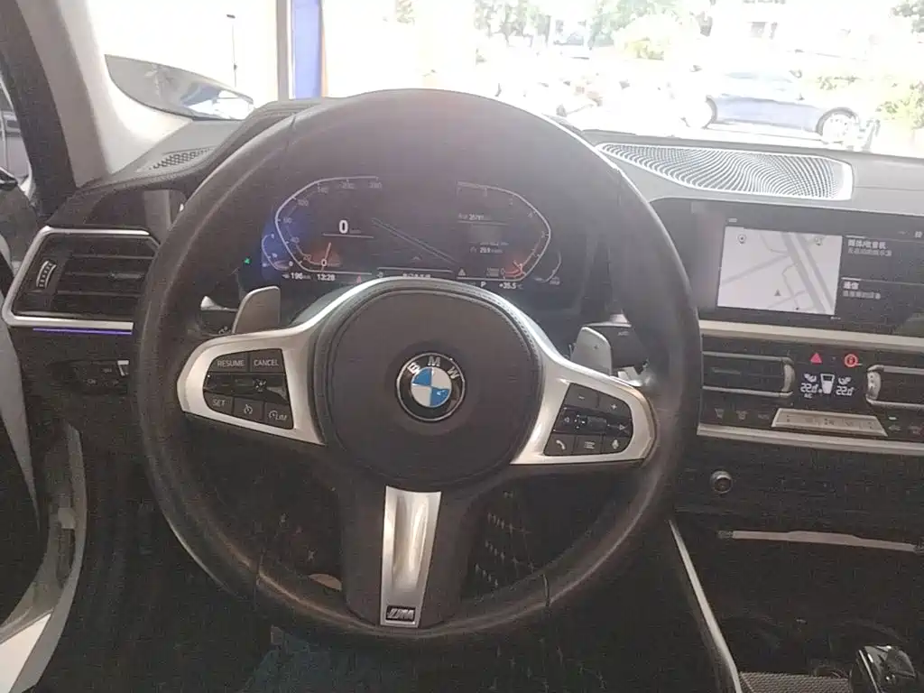 BMW 3 Series — миниатюра 11