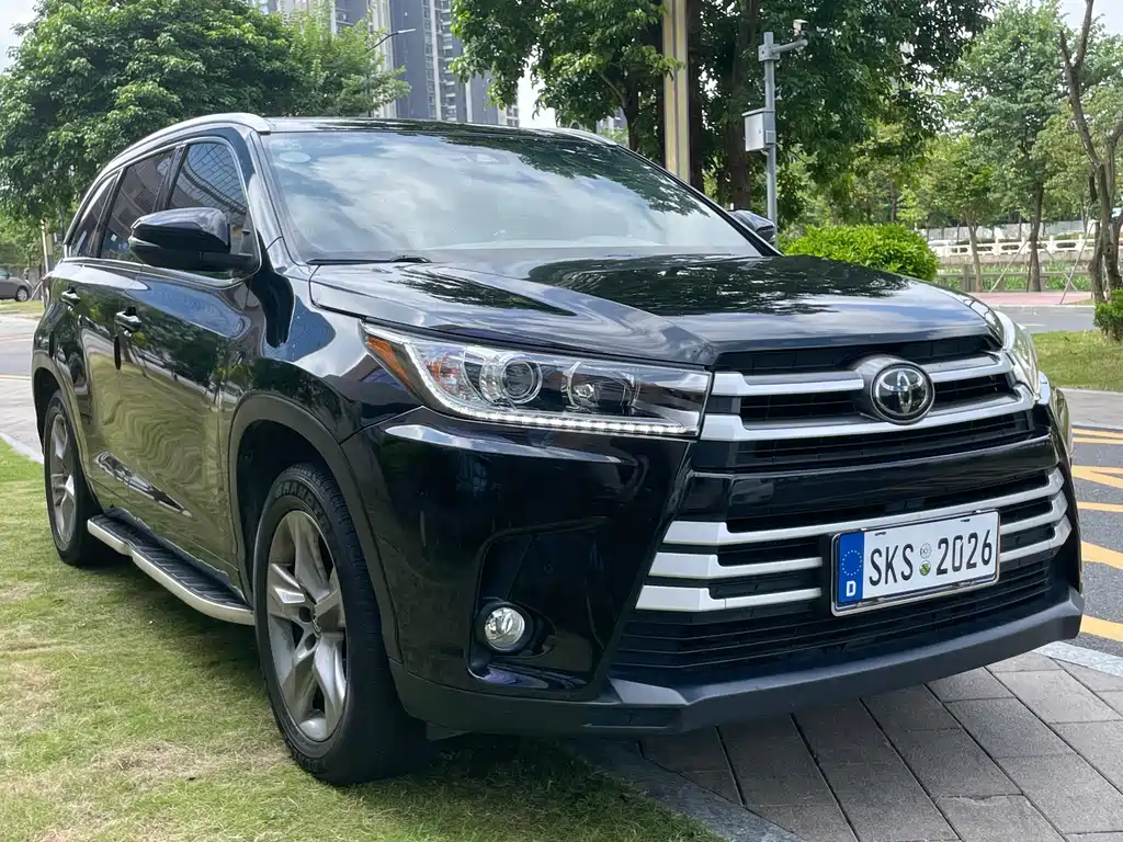 Toyota Highlander — миниатюра 3