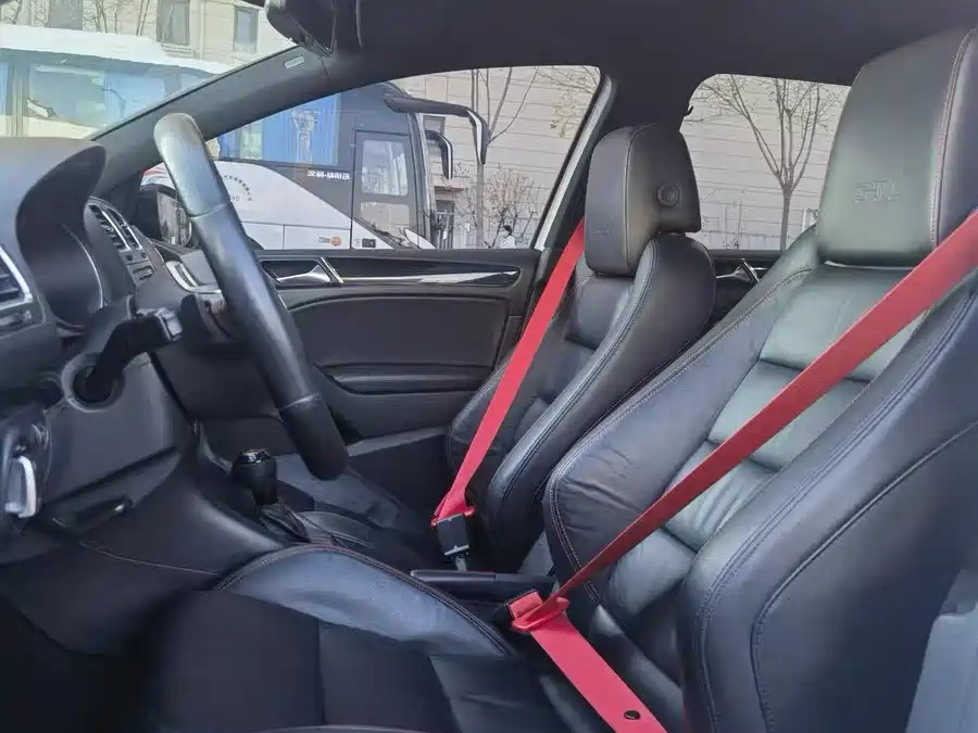 Volkswagen Golf GTI GTI 2012 2.0TSI GTI
