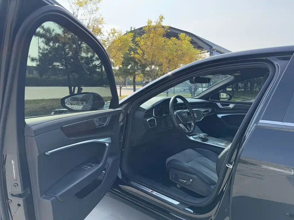 Audi A6L — миниатюра 6