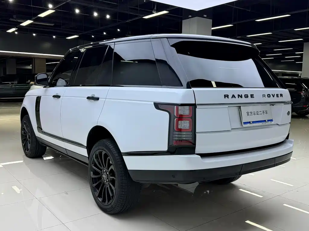 Land Rover Range Rover — миниатюра 7