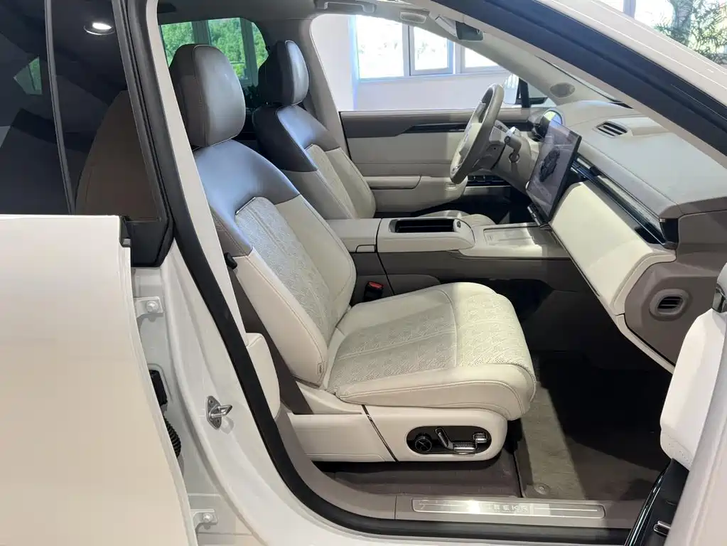 ZEEKR EXTREME KRYPTON 7X