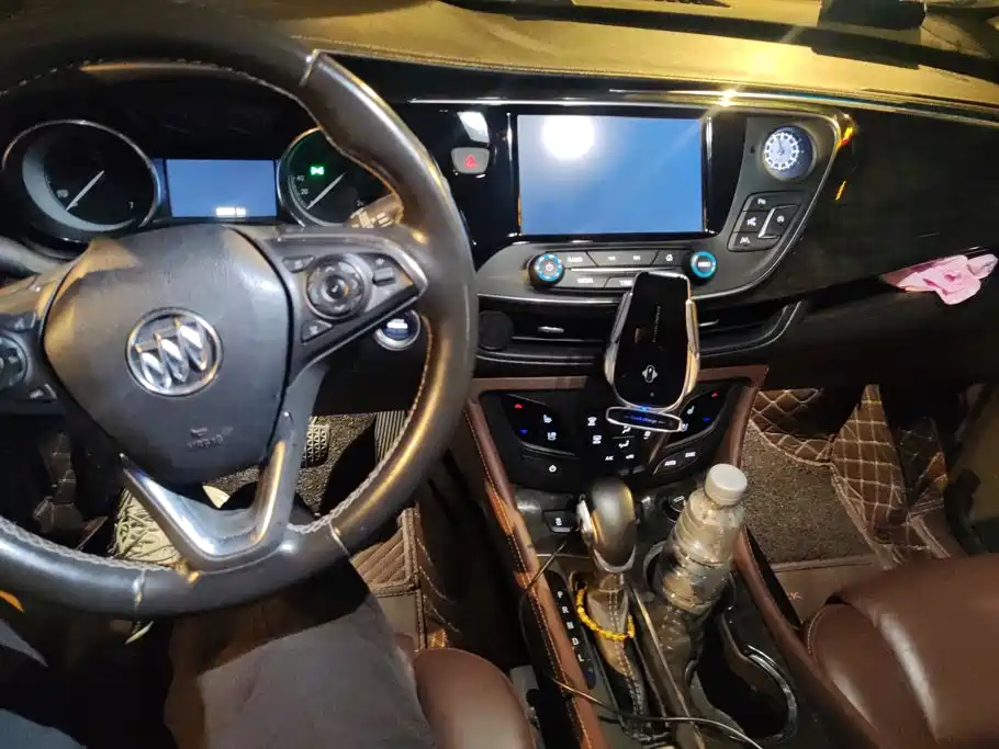 Buick Envision Plus — миниатюра 12