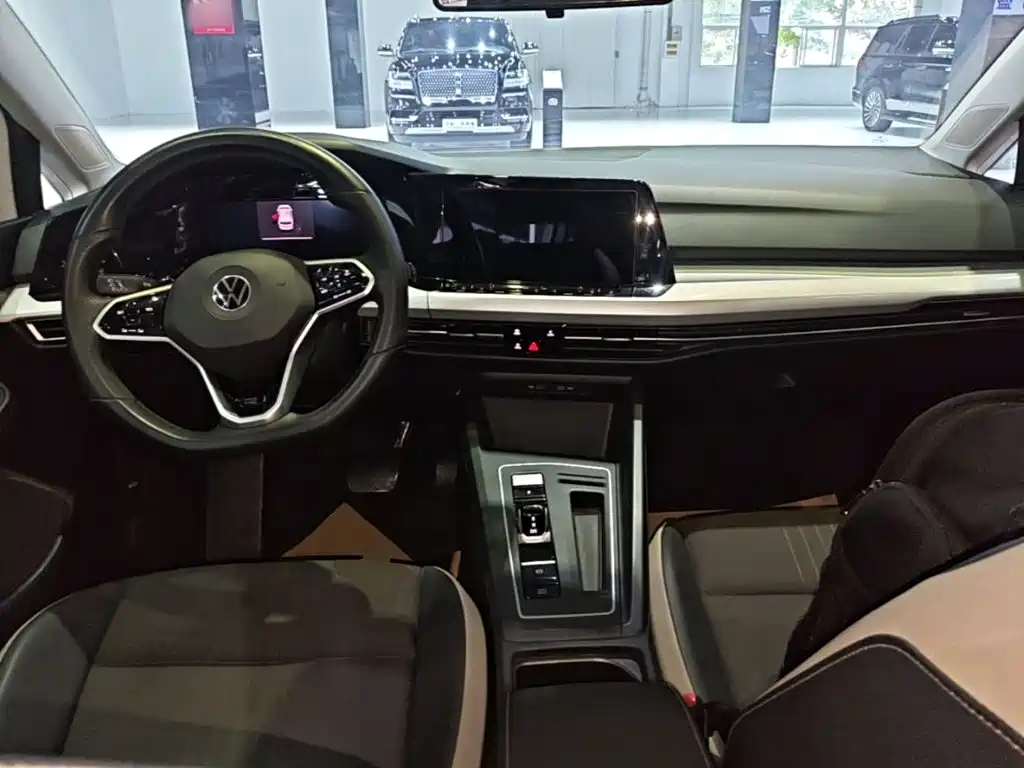 Volkswagen Golf — миниатюра 10