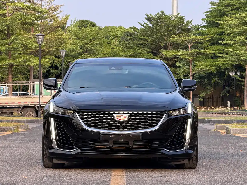 Cadillac CT5 — миниатюра 3