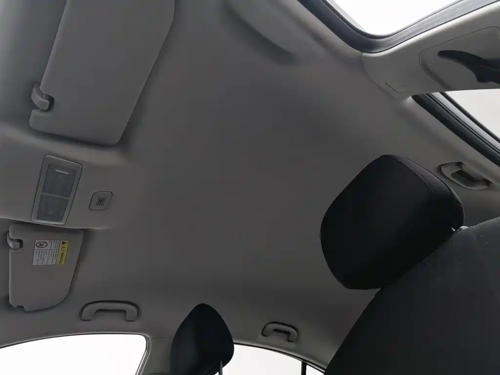 Roewe i5 — миниатюра 14