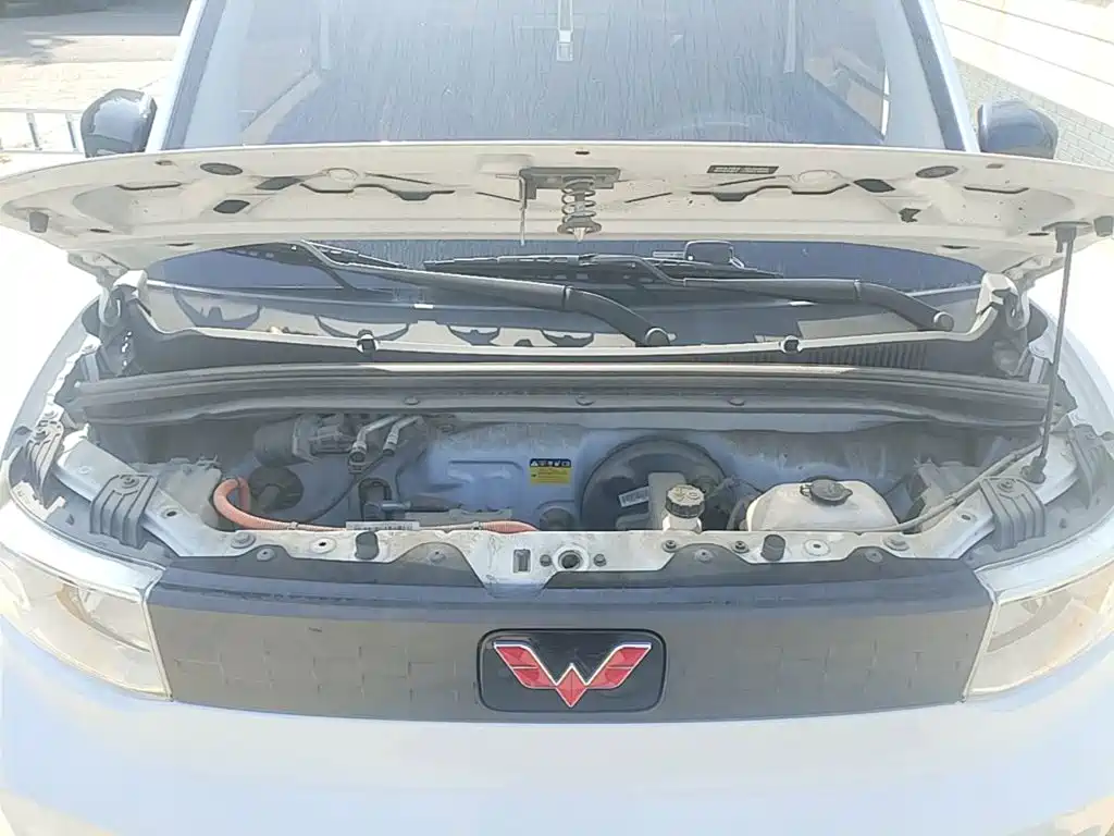 Wuling MINIEV — миниатюра 20