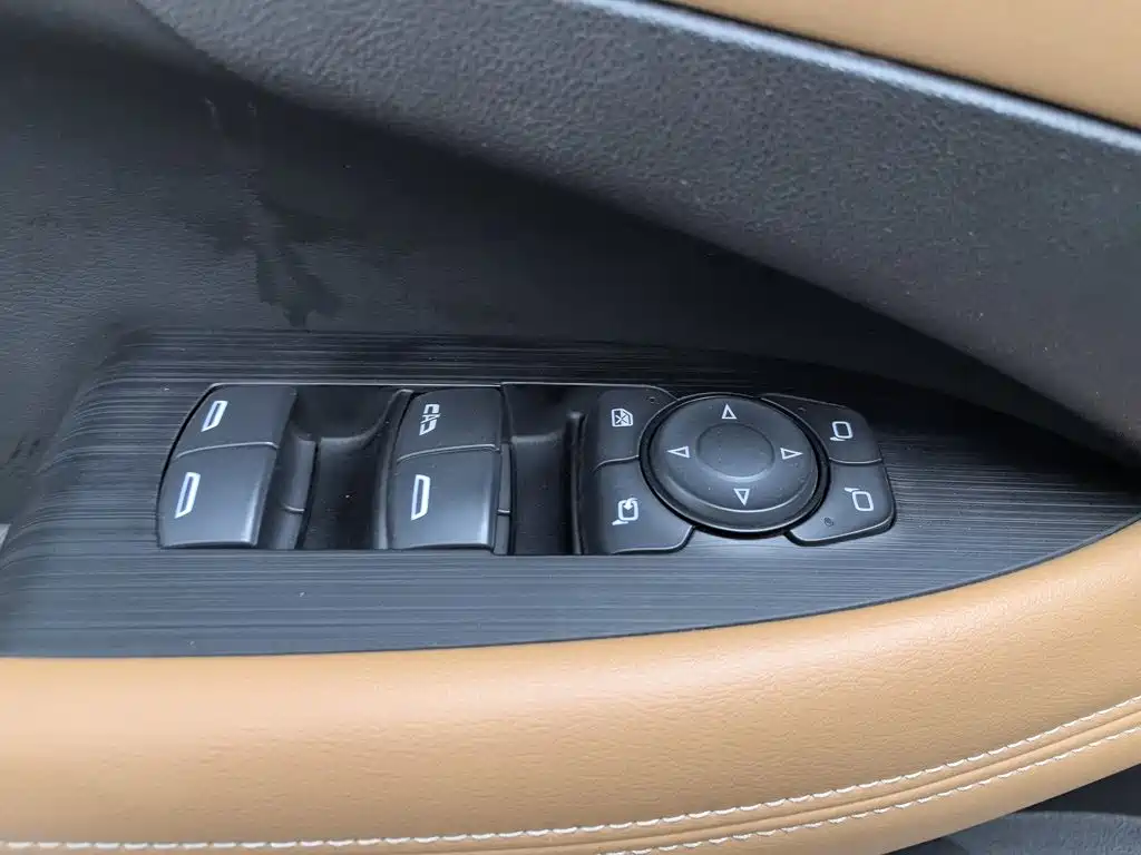 Buick LaCrosse — миниатюра 9