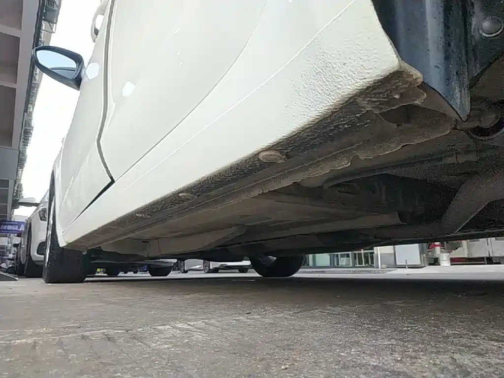 Buick Excelle — миниатюра 22