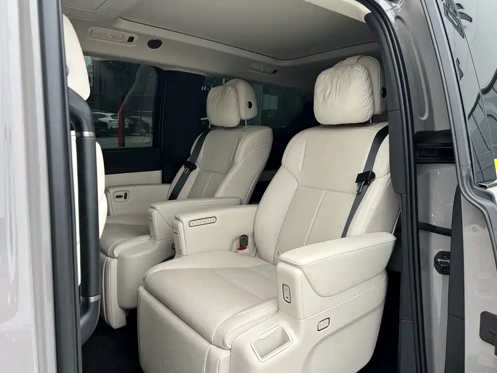 Li Auto Li MEGA — миниатюра 6