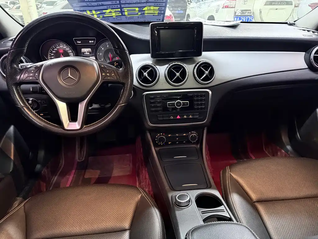 Mercedes-Benz GLA — миниатюра 13