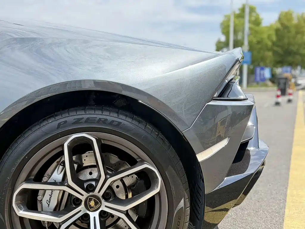 Lamborghini Huracán — миниатюра 11